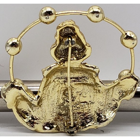 AJC Gold Tone Juggling Clown Vintage Brooch - Picture 8 of 8